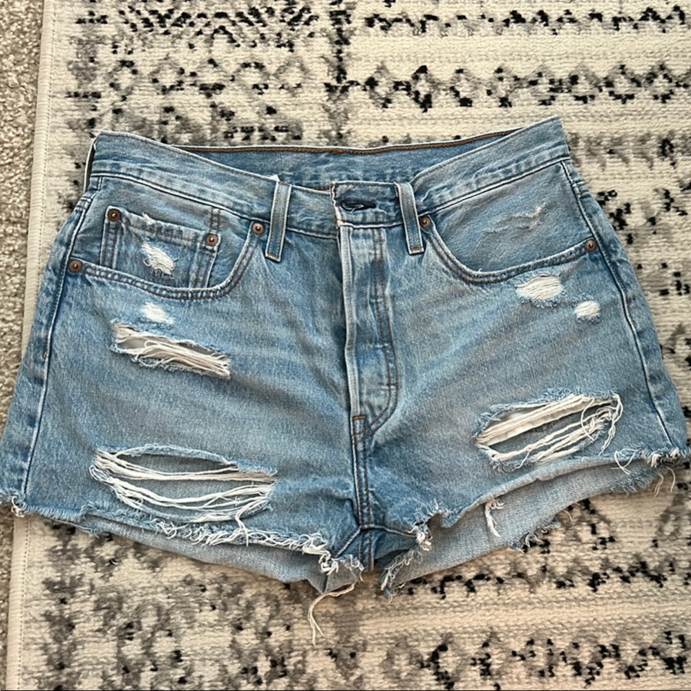 Levi’s 501 Distressed Denim Women's Shorts